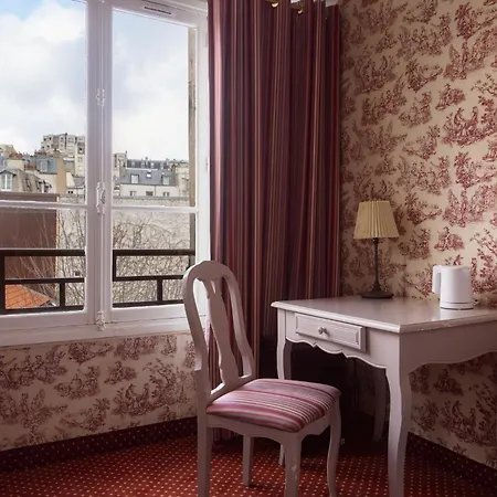 Regyn's Montmartre 2* Parigi