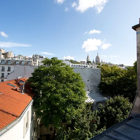 Regyn's Montmartre Hotel