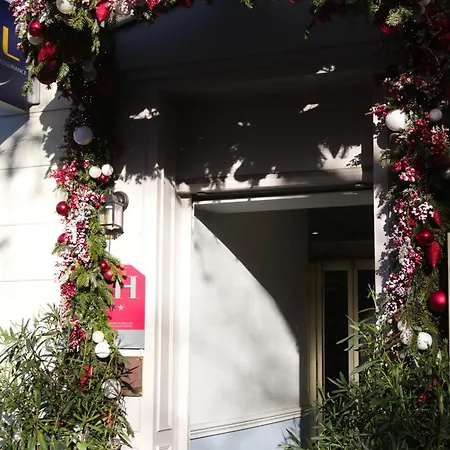 Regyn's Montmartre Parigi