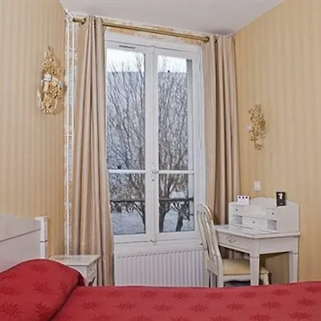 Regyn's Montmartre Parigi