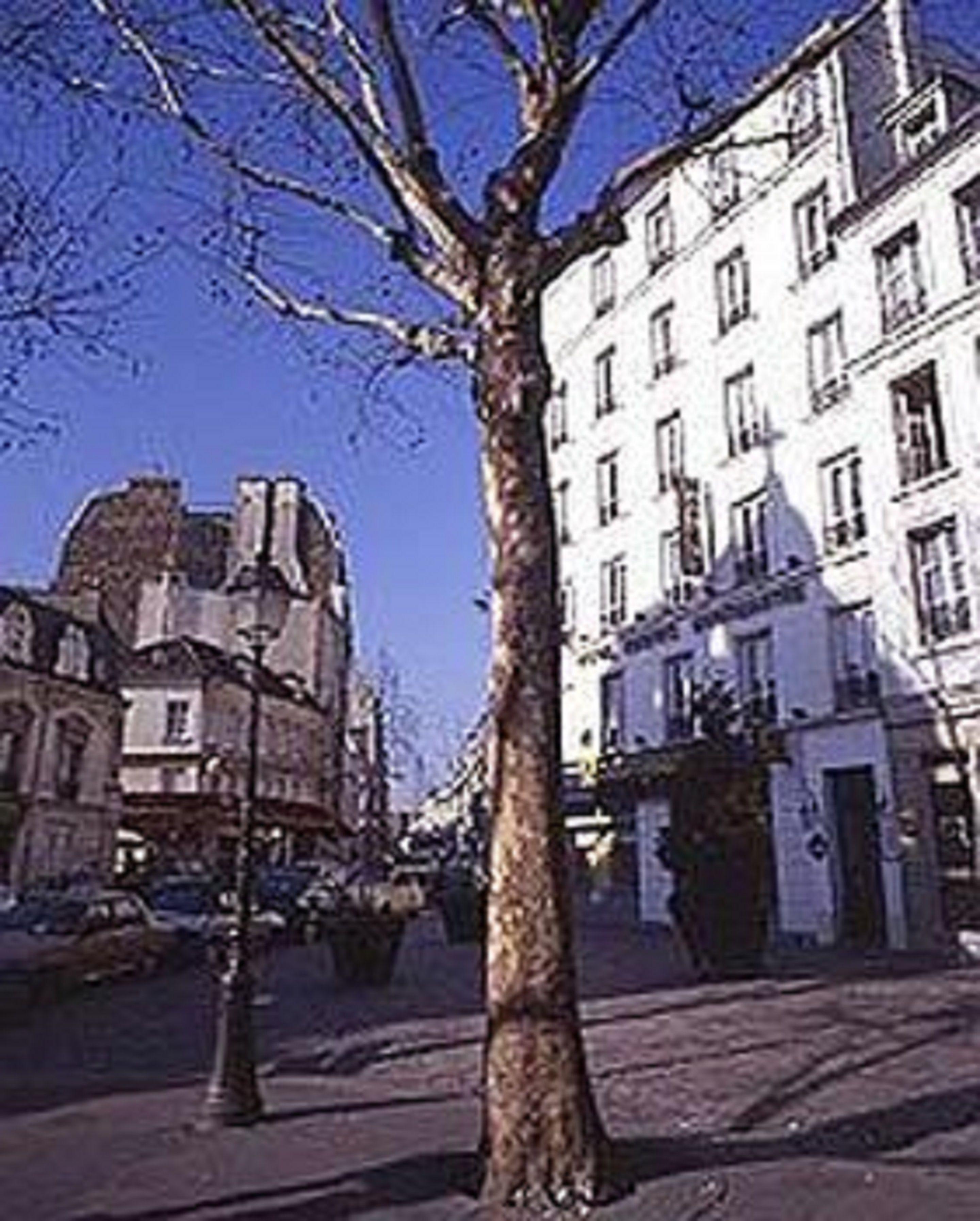 Regyn's Montmartre Hotel 2*
