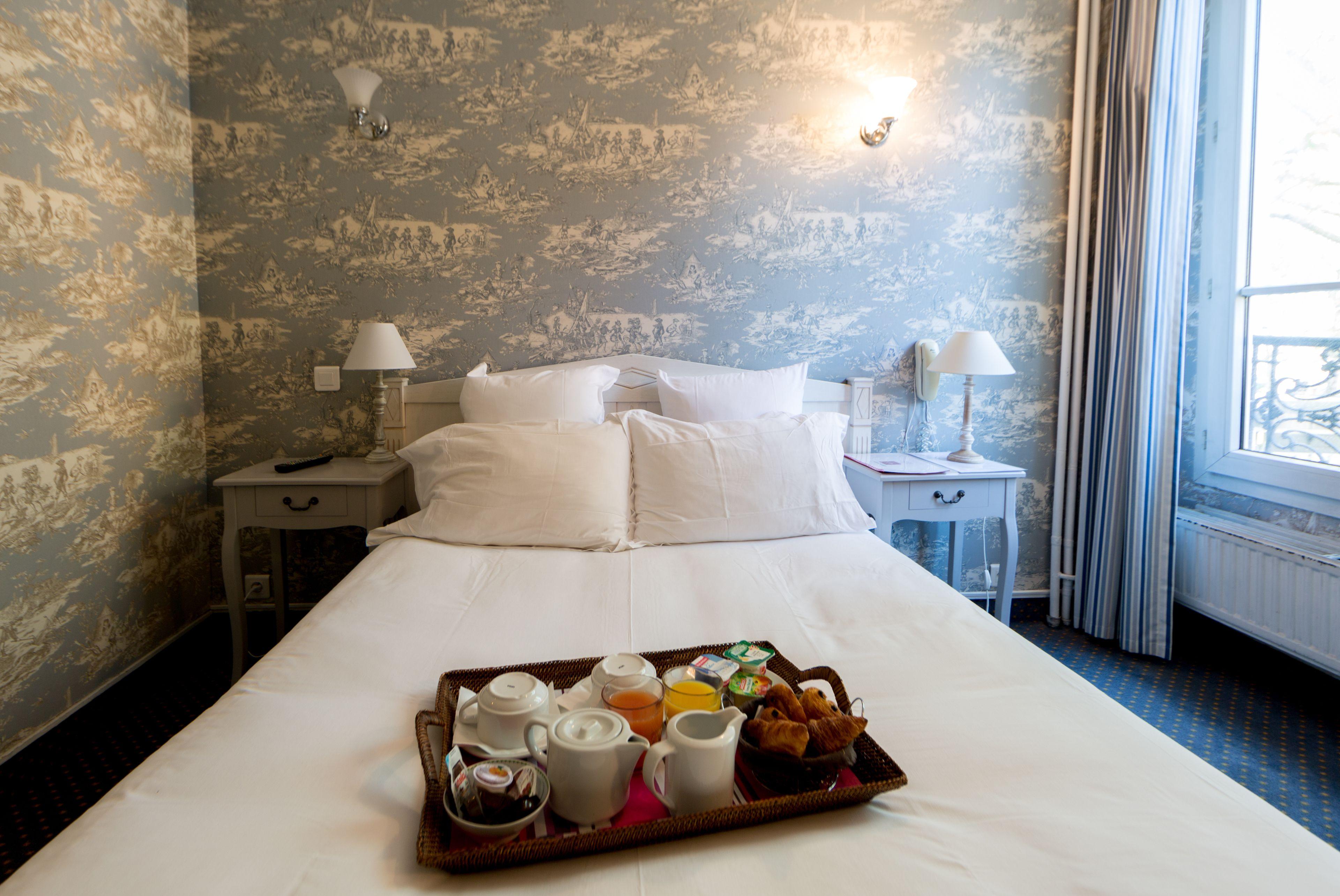 Hotel Regyn's Montmartre 2*