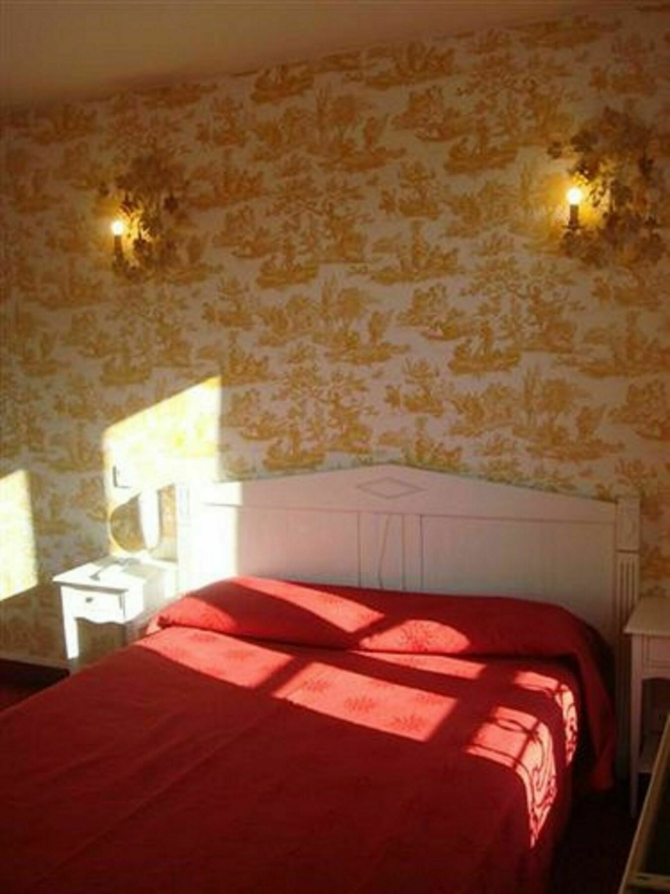 Regyn's Montmartre 2*