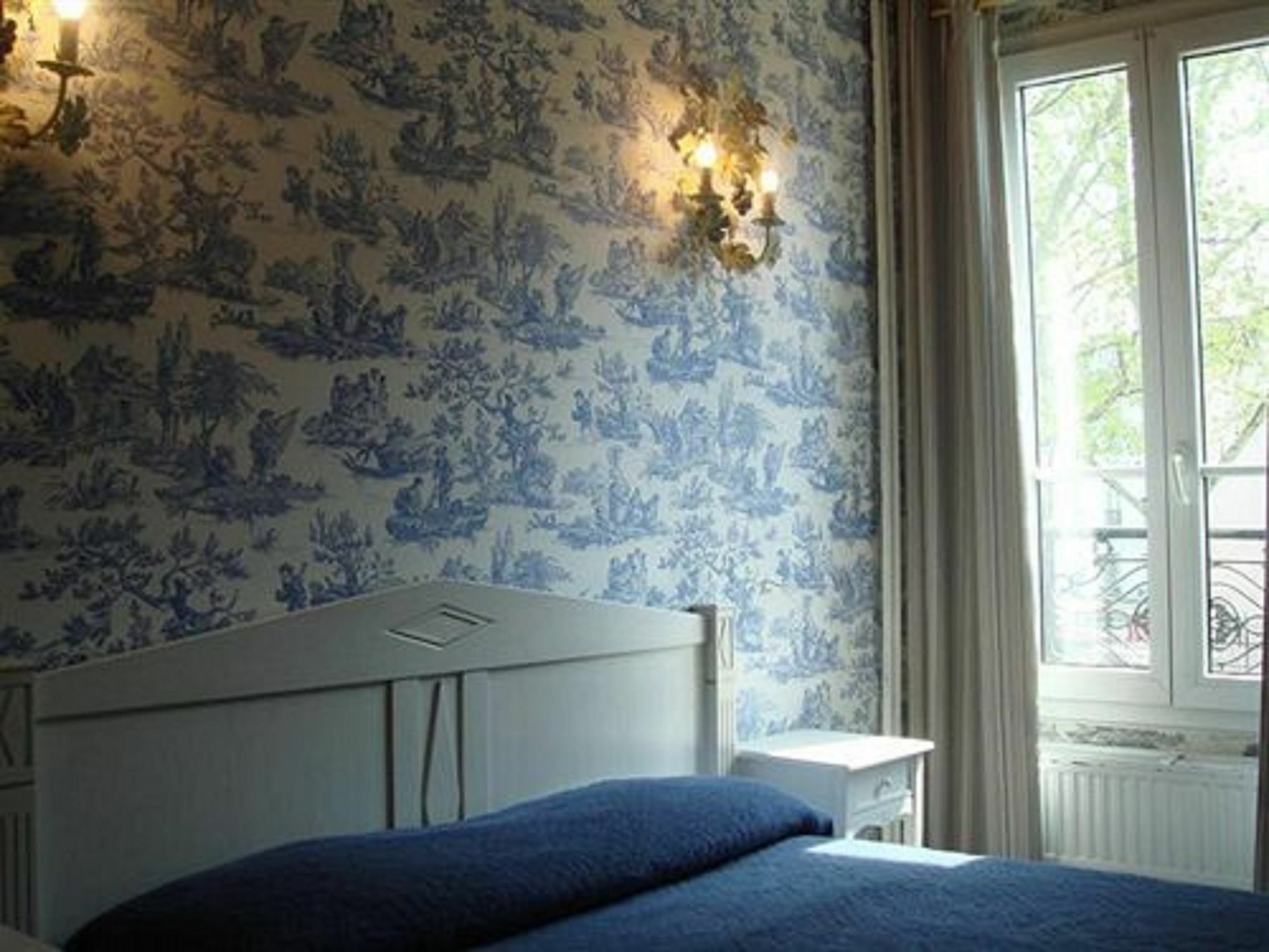 Hotel Regyn's Montmartre Parigi